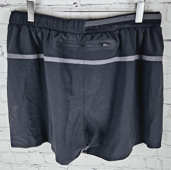 LULULEMON | Surge linerless stretch athletic gym shorts 5" - Picture 2 of 10